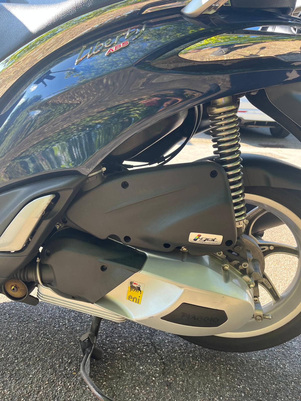 Piaggio Liberty 125 iGet ABS - Image 4